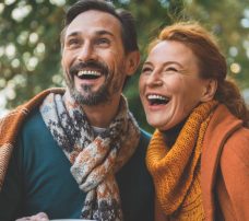 Prezbiopia – co to? Objawy, przyczyny i leczenie presbiopii