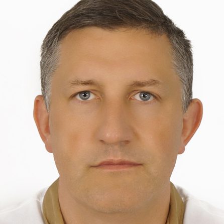 dr n. med. Paweł Szkaradek